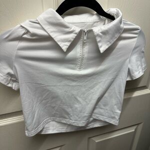 Medium White Collared Crop-top